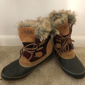 Totes winter snow boots. Great condition